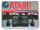 Atari 2600 Console + 1 Controller (4-Switch Black 