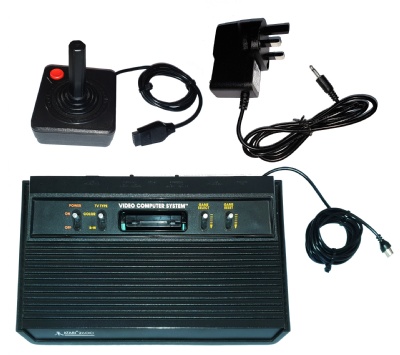 Atari 2600 Console + 1 Controller (4-Switch Black "Darth-Vader" Version) - Atari 2600